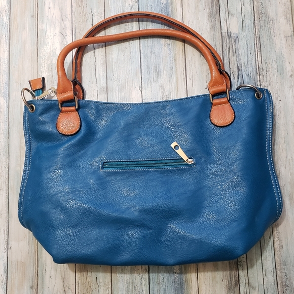 Big Purse! - Picture 2 of 14